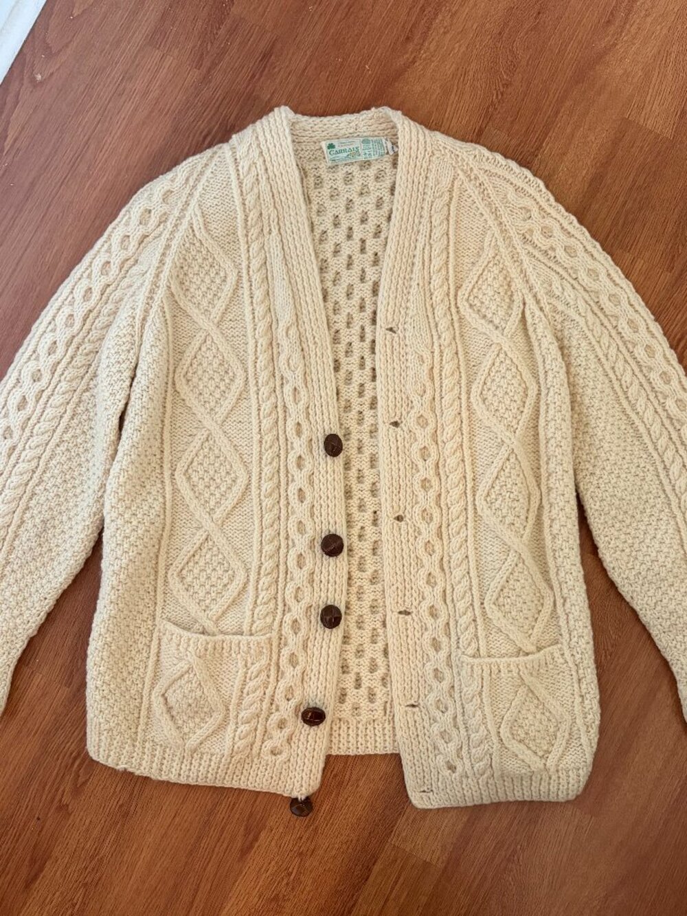 Vintage Carrais Irish Bainin Wool Fisherman Cardigan Sweater Cable